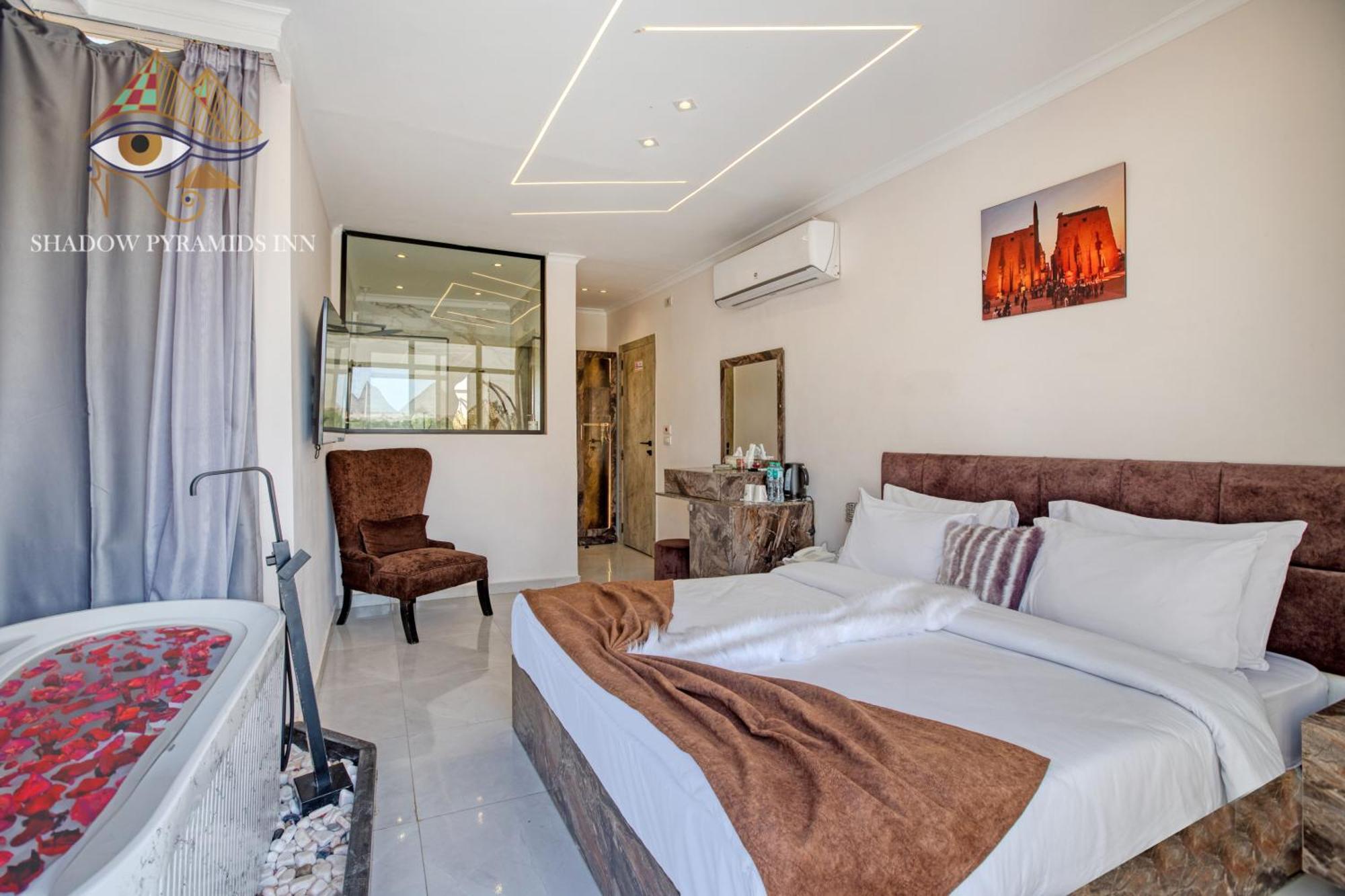 Shadow Pyramids Suites And Jacuzzi Kafret el-Gabal المظهر الخارجي الصورة