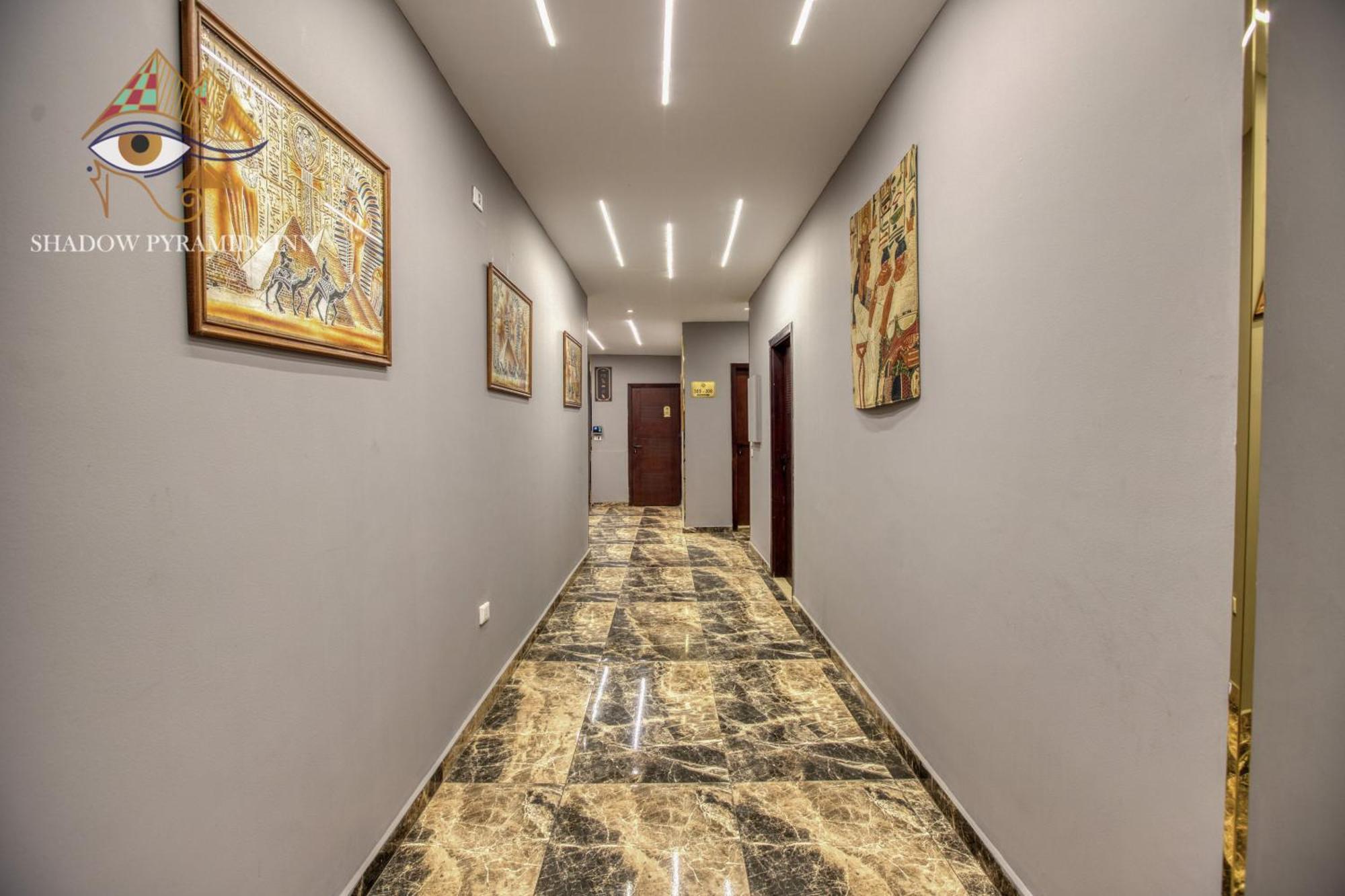 Shadow Pyramids Suites And Jacuzzi Kafret el-Gabal المظهر الخارجي الصورة