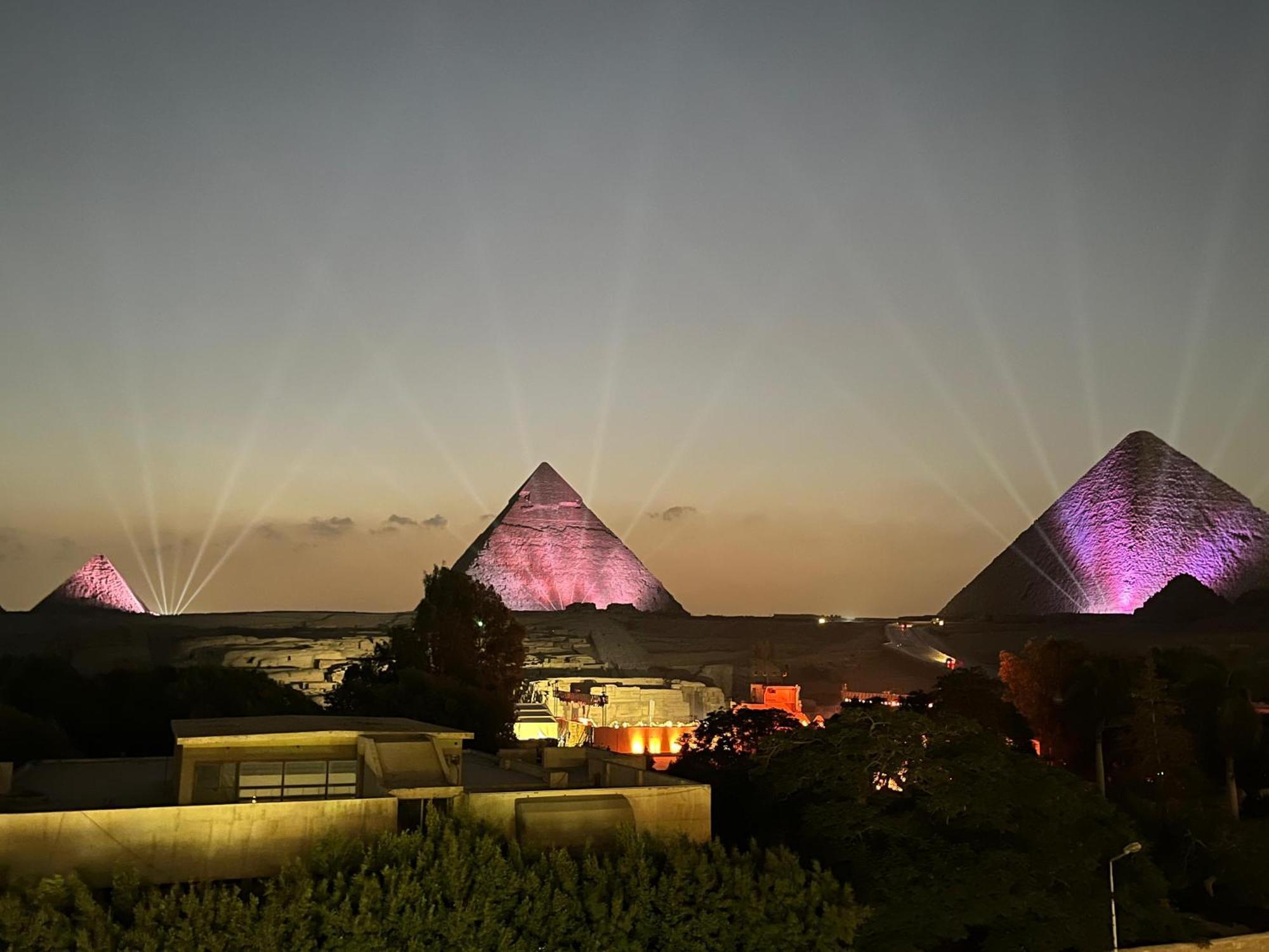 Shadow Pyramids Suites And Jacuzzi Kafret el-Gabal المظهر الخارجي الصورة